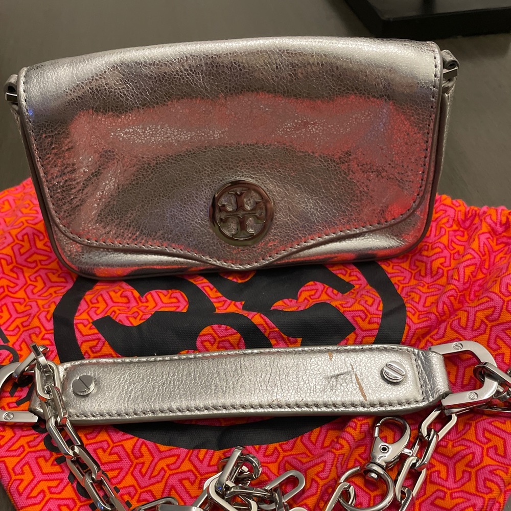 Tory Burch Metallic leather crossbody bag